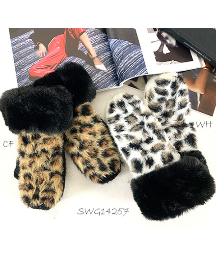Leopard Mitts